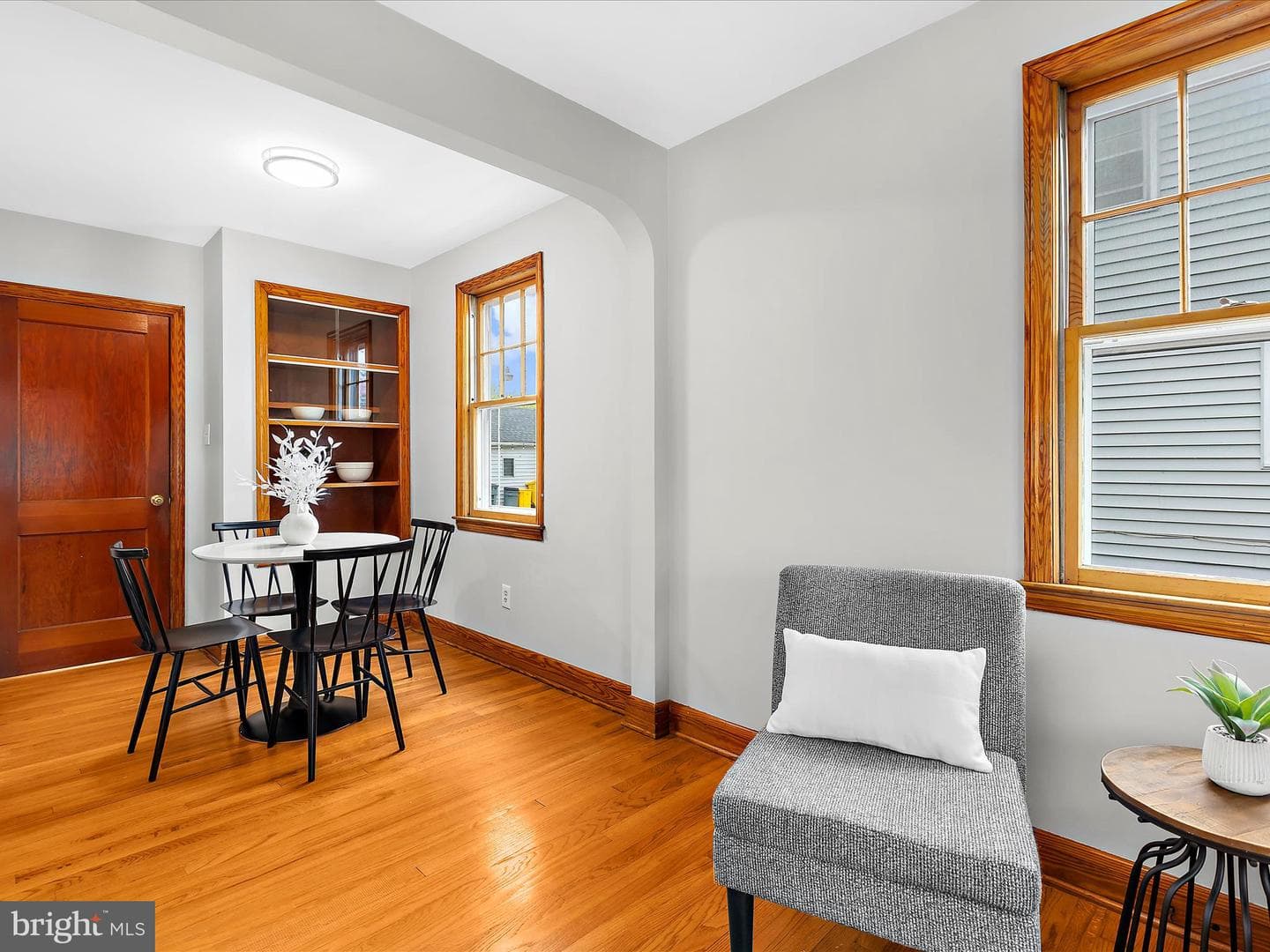 100 Sycamore Road photo 8