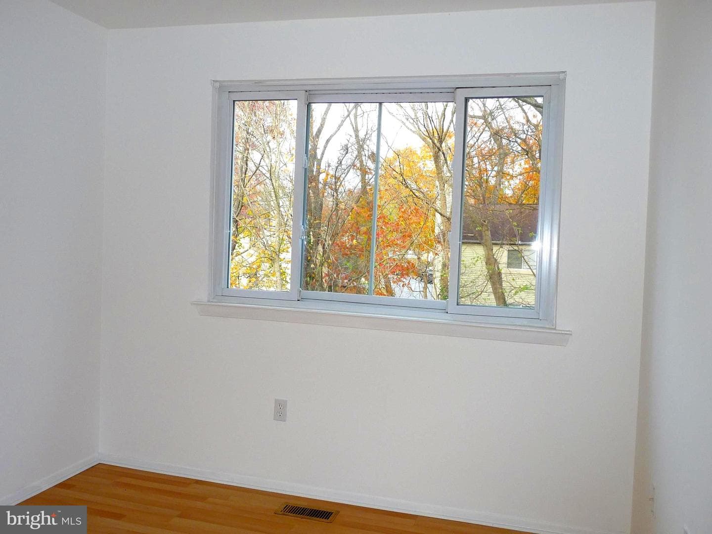 7 Rockwell Court photo 12
