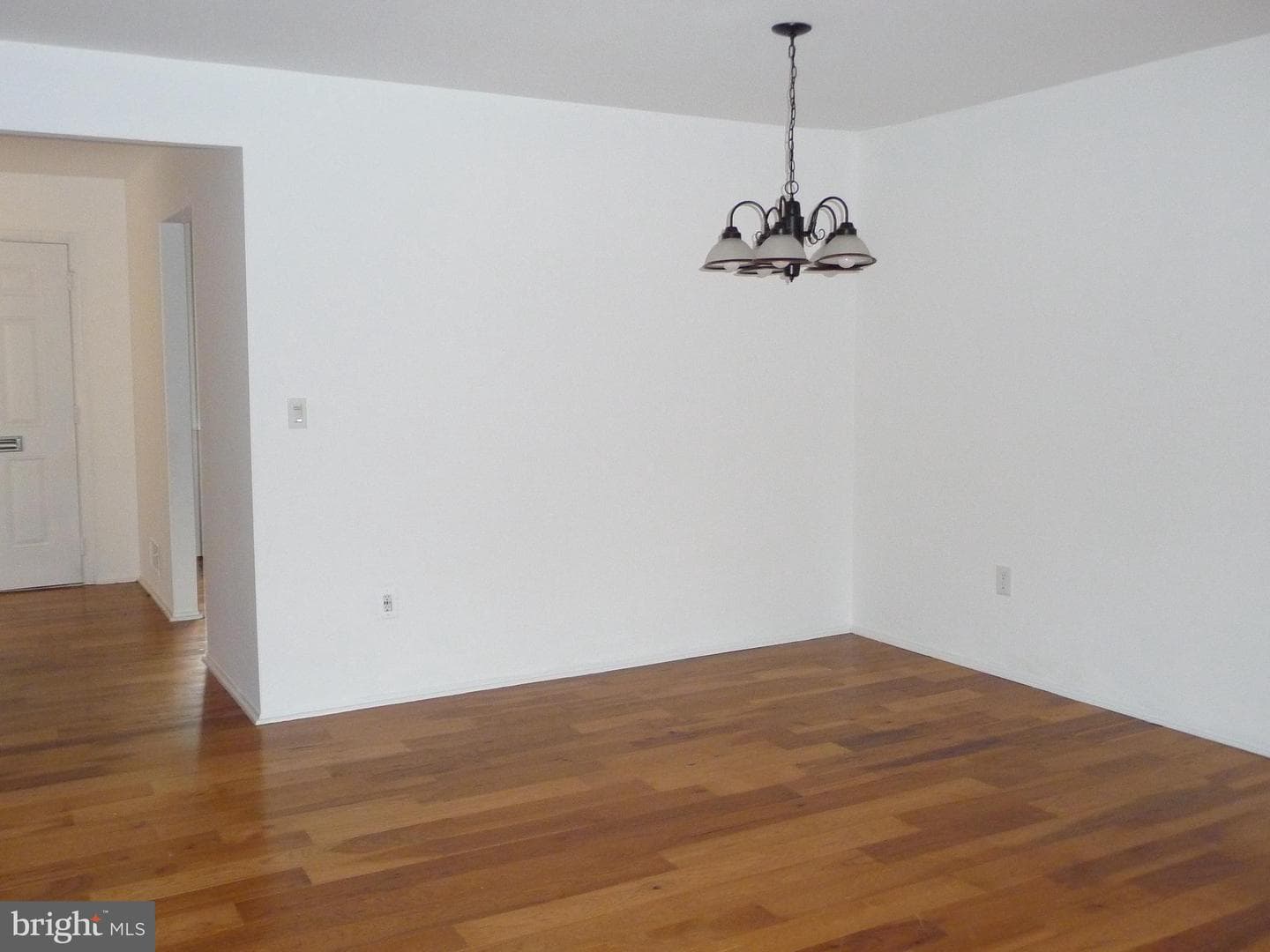 7 Rockwell Court photo 9