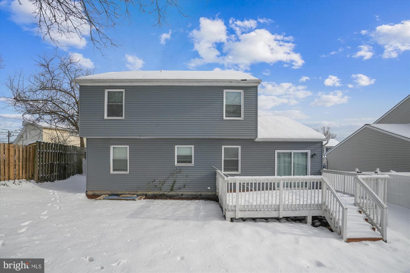 208 Emerson Avenue photo 4