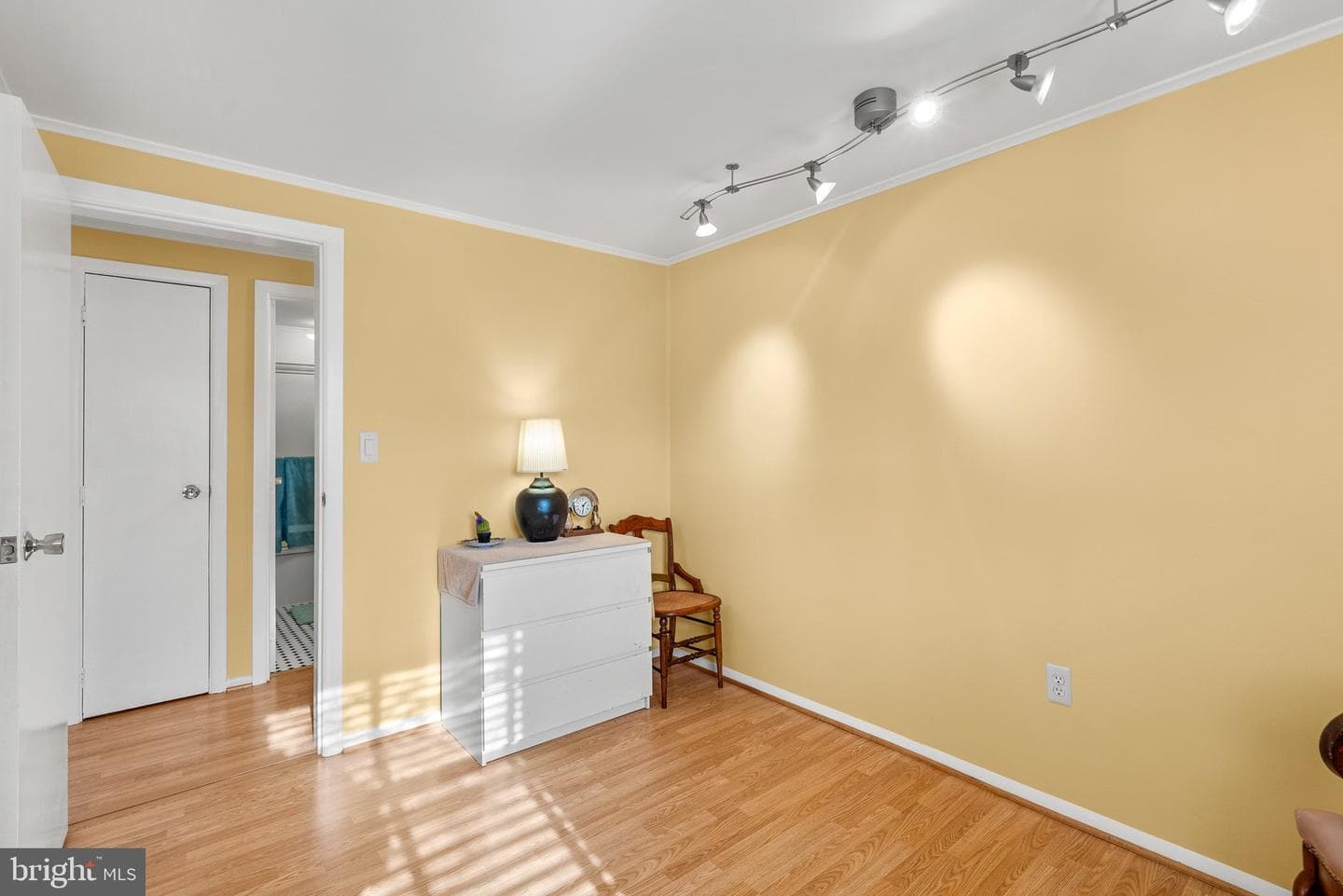1022 Tyler Avenue photo 12