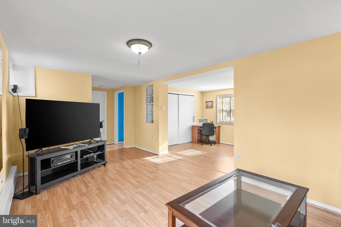 1022 Tyler Avenue photo 6