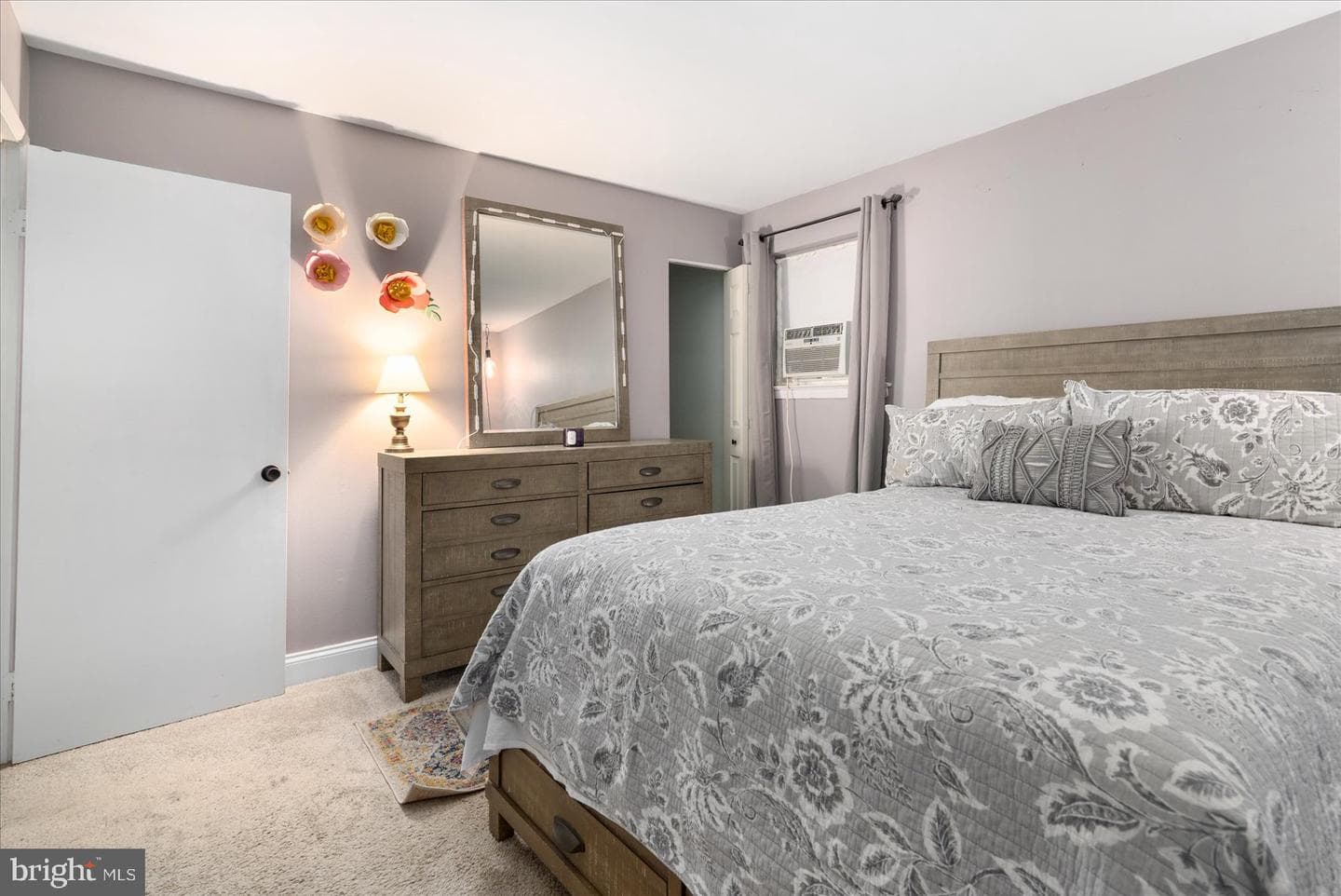 450 Phirne Court E photo 12