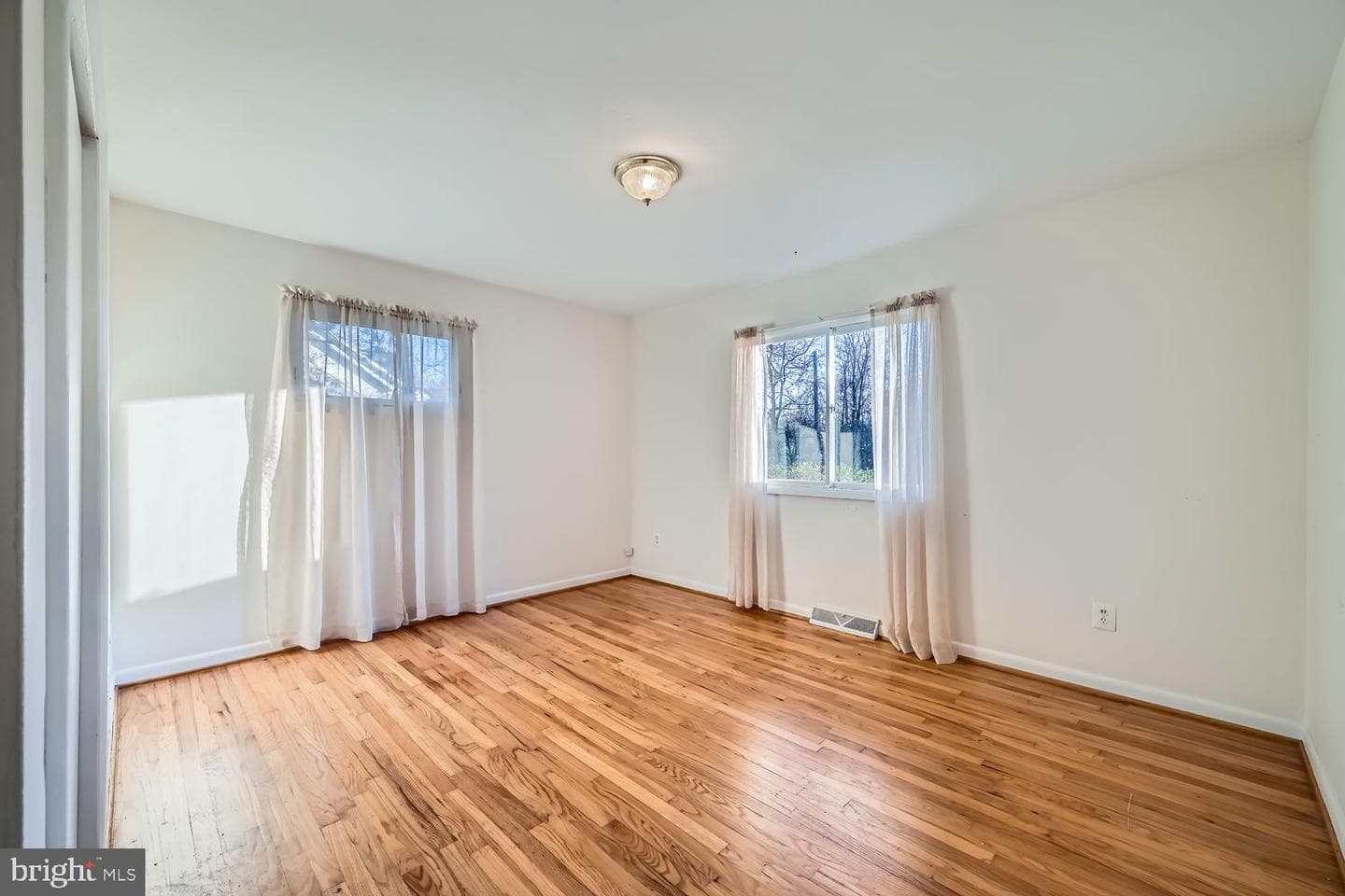 1410 Stepney Road photo 13