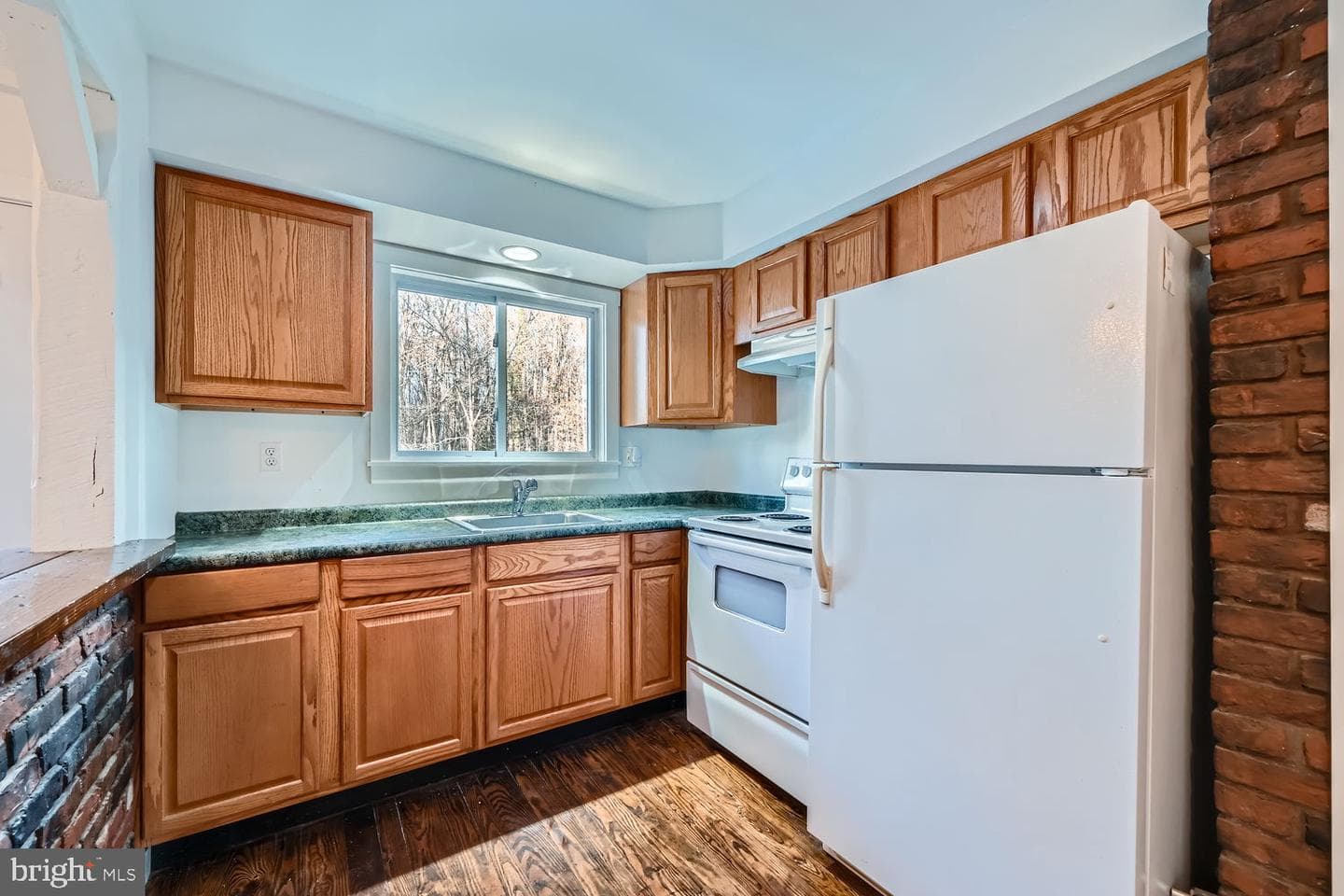 1410 Stepney Road photo 9