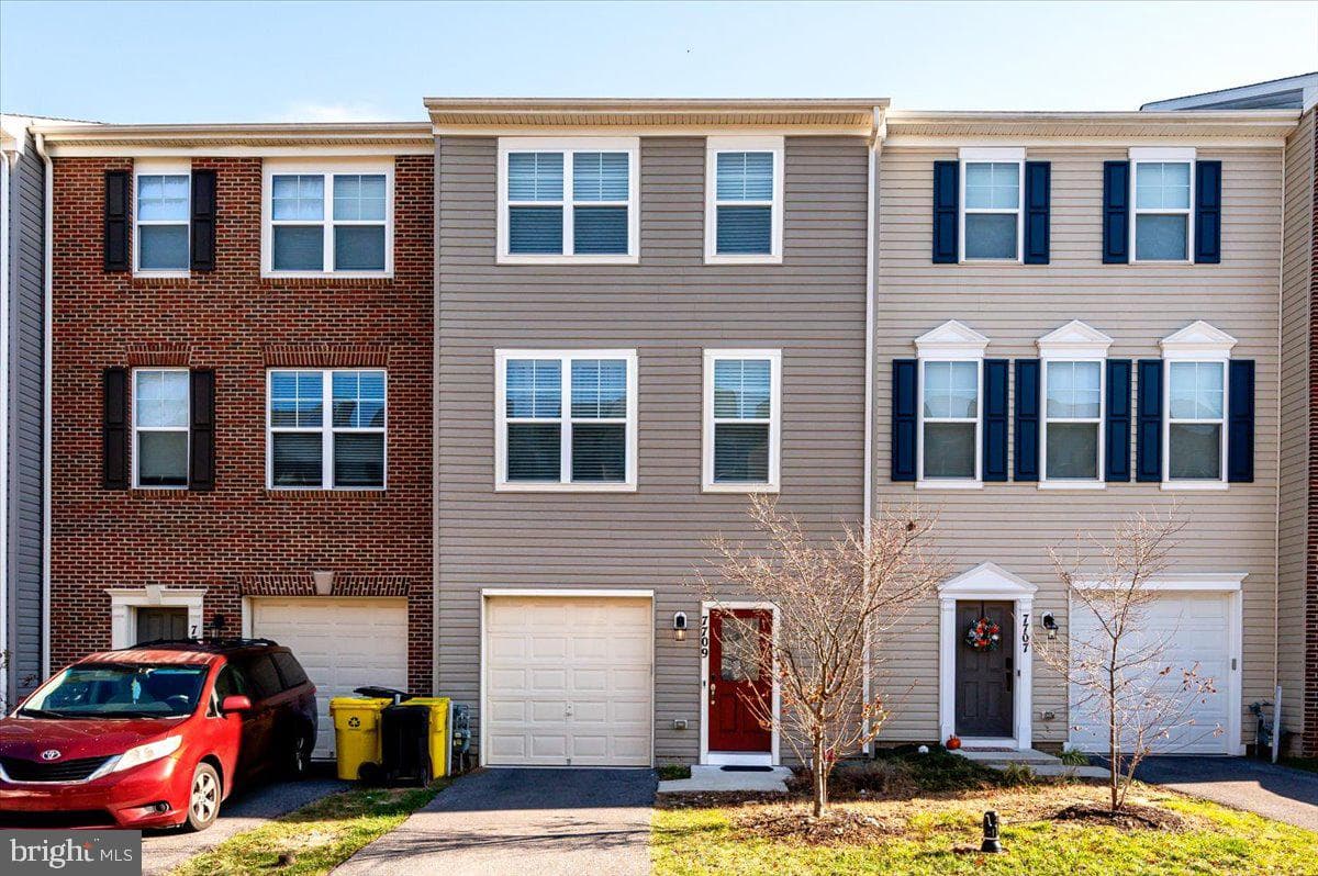 7709 Allen Wood Court photo 3