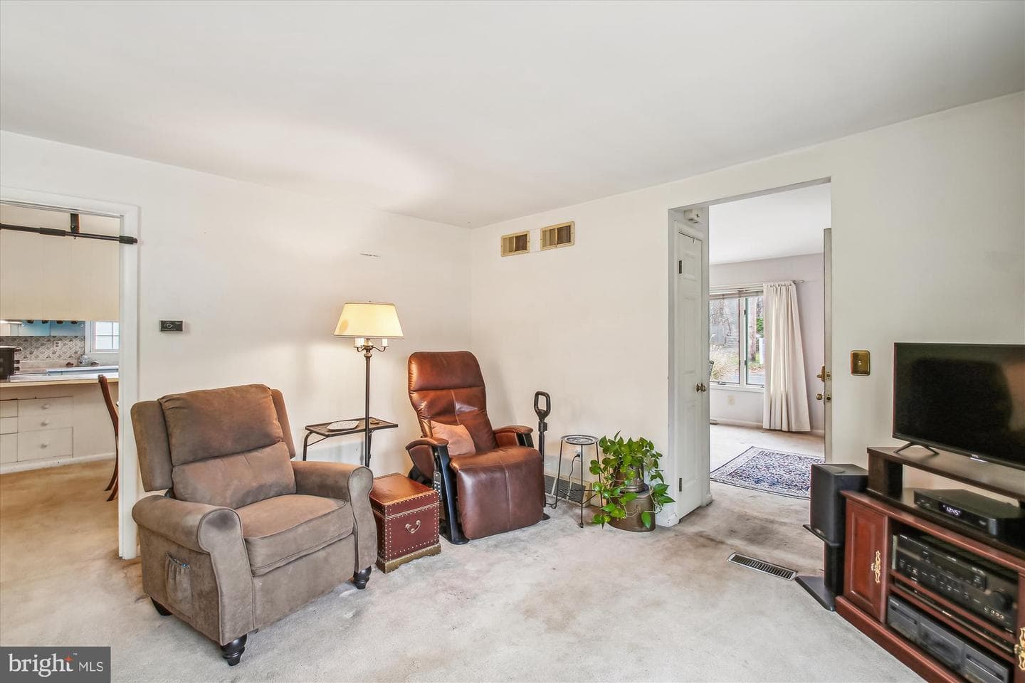 2 Severn Drive photo 24