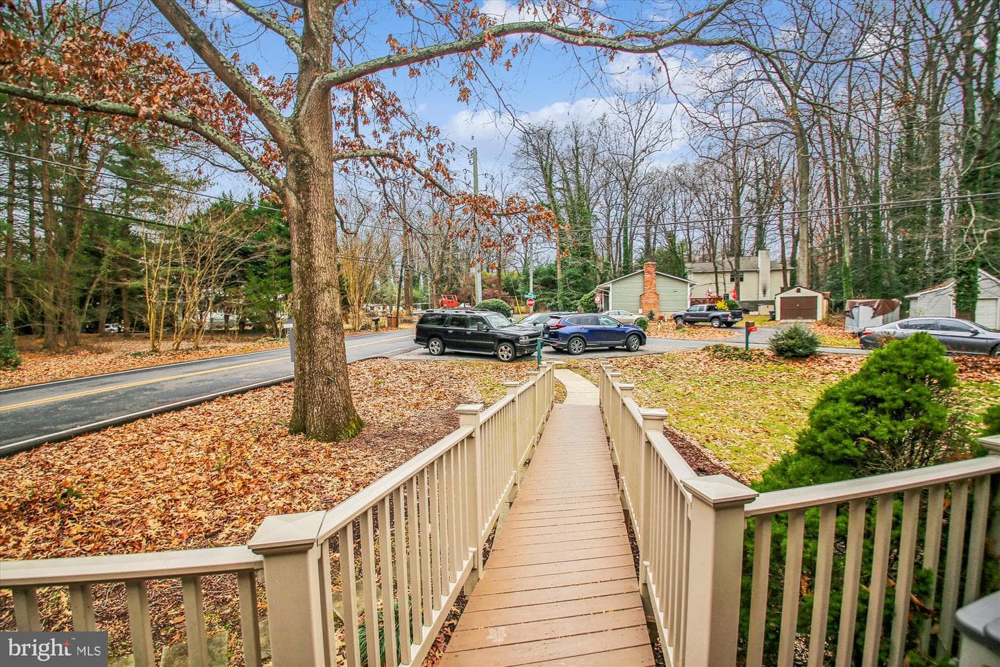 2 Severn Drive photo 4