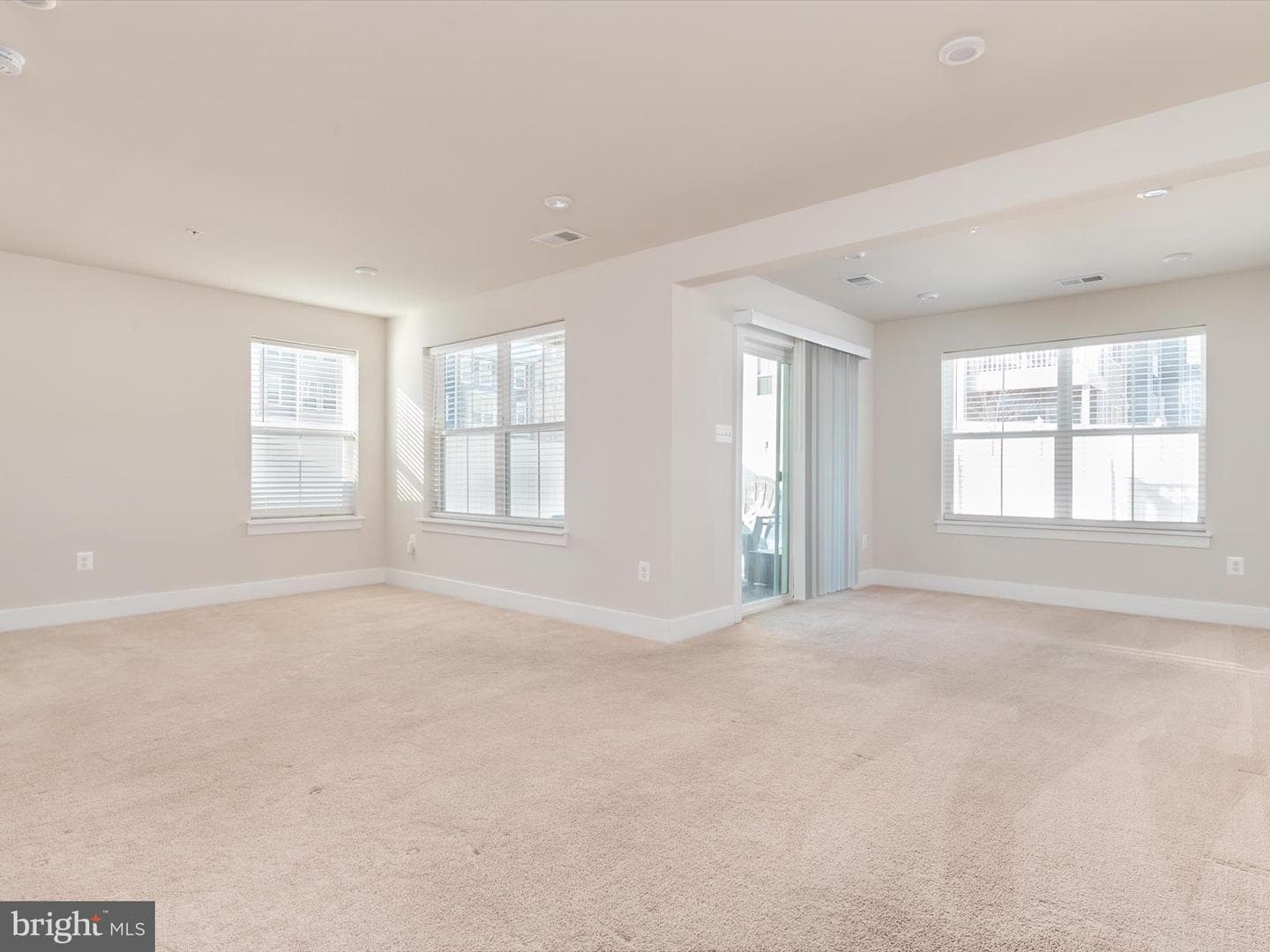 1440 Honeylocust Drive photo 37