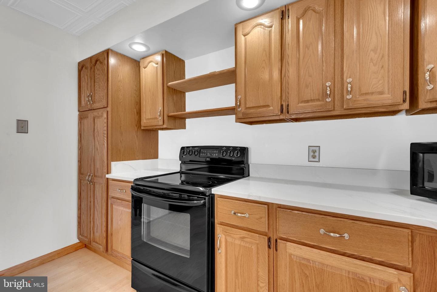 4 Spring Knoll Drive photo 9