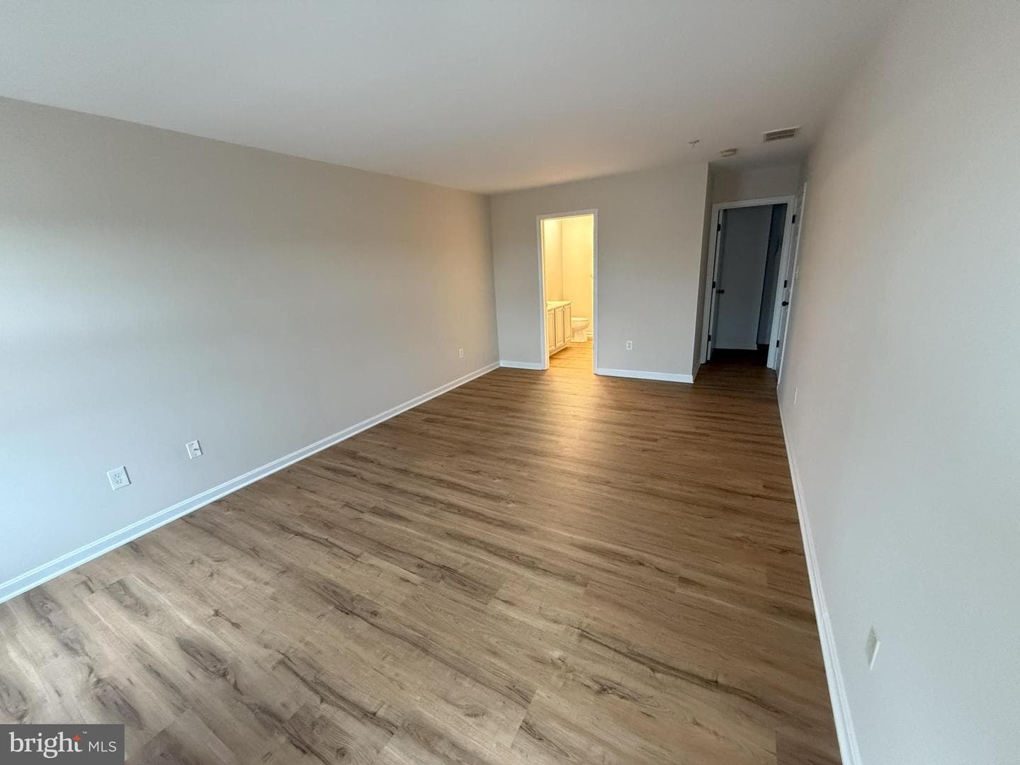 2066 Astilbe Way #2066 photo 17