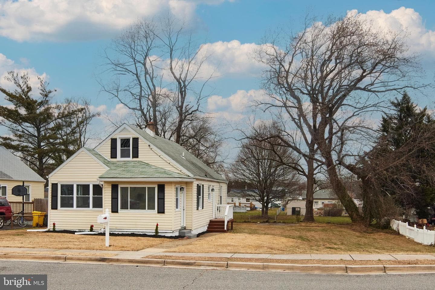408 Laura Avenue photo 13