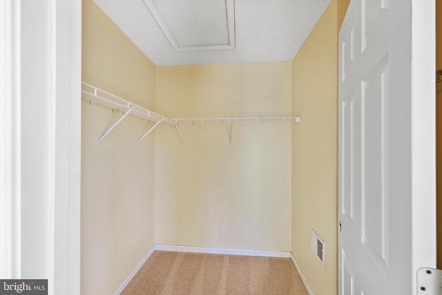 1646 Briarview Court #43 photo 17
