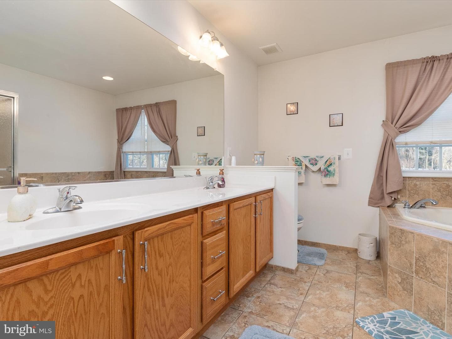 220 Matfield Court photo 36