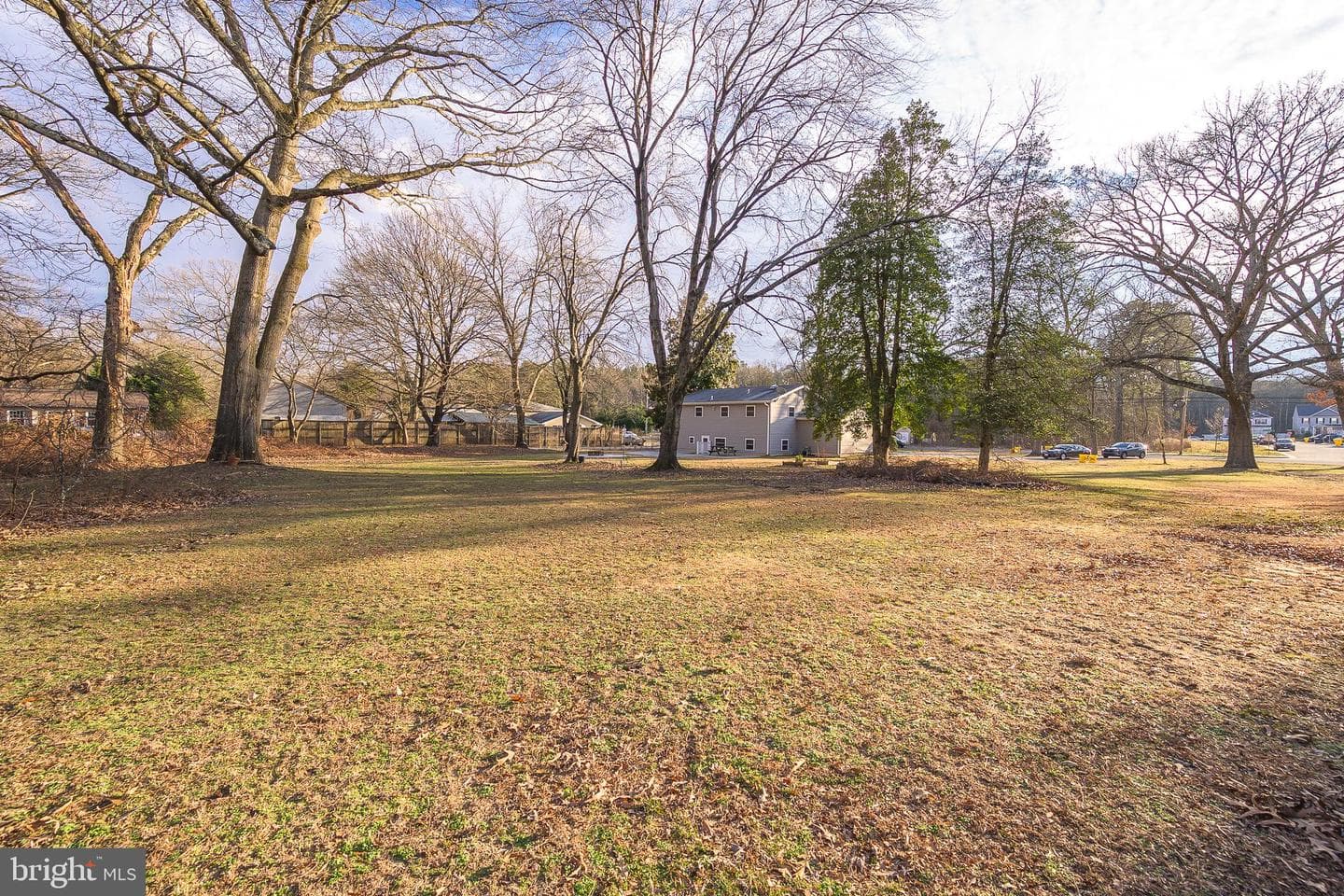 858 Stevenson Road photo 6
