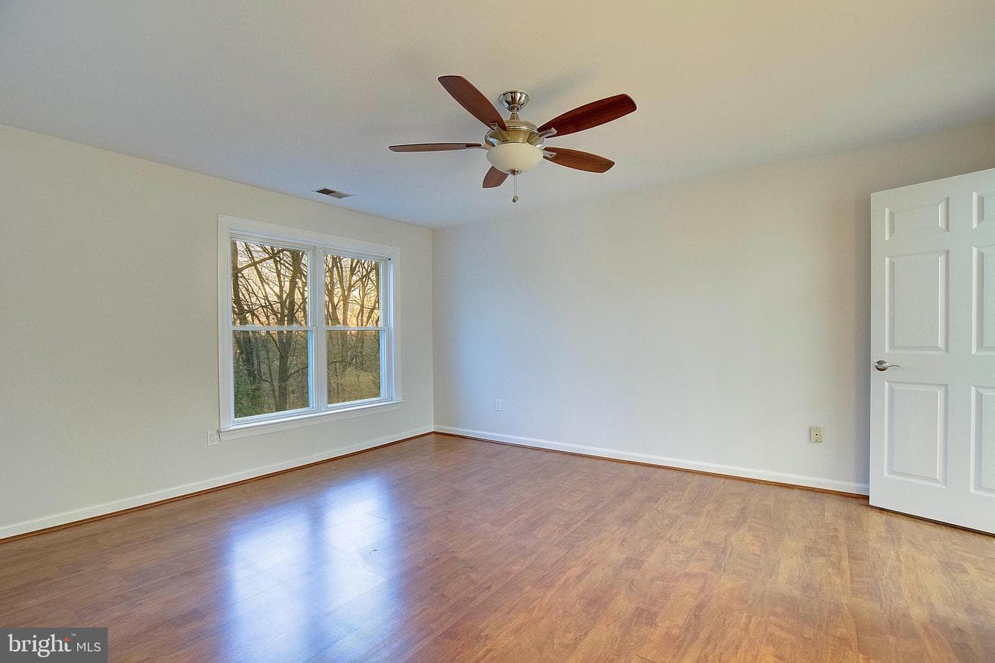 603 Admiral Drive #304 photo 14
