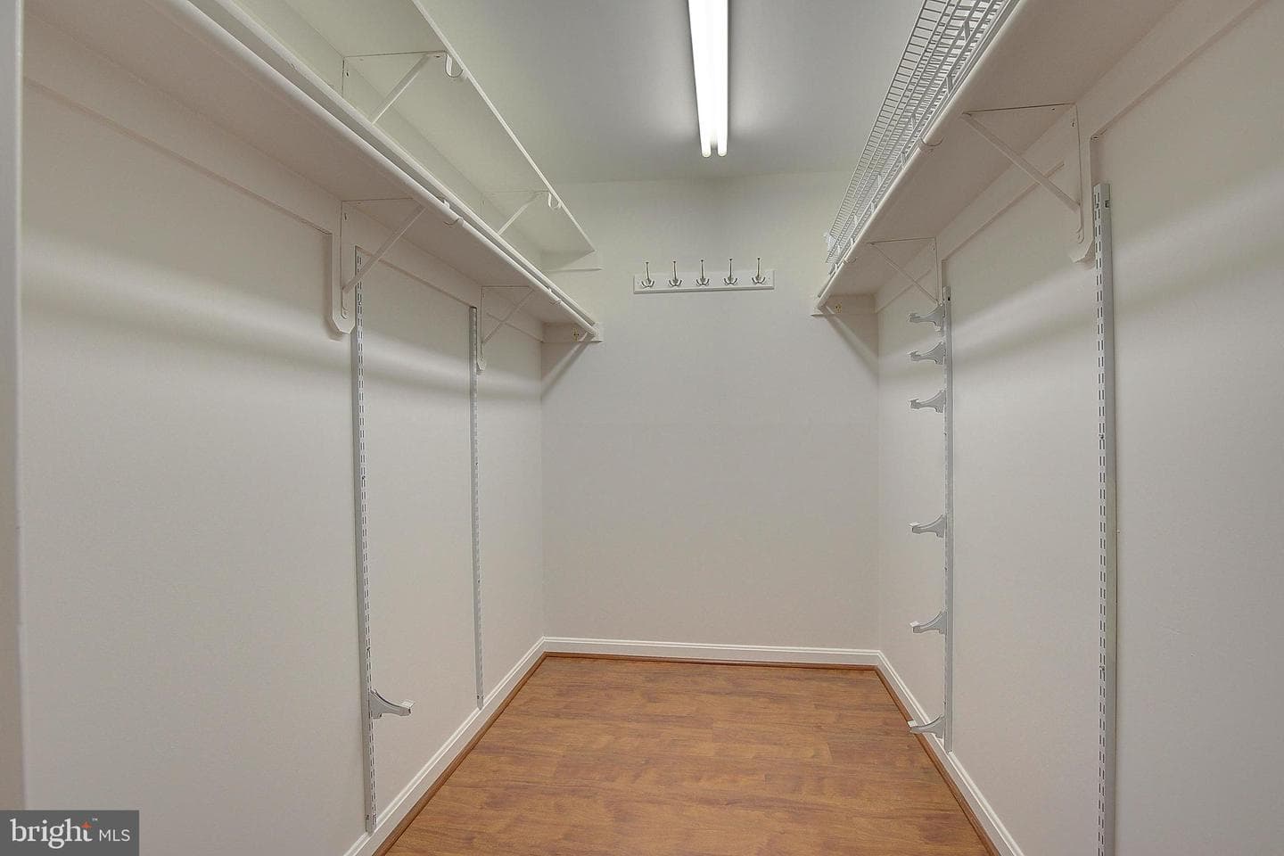 603 Admiral Drive #304 photo 17