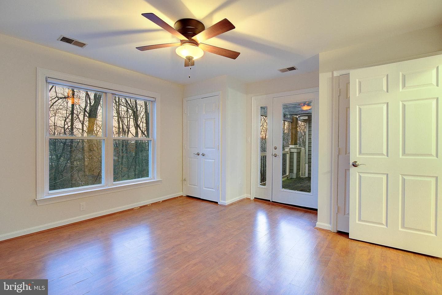 603 Admiral Drive #304 photo 25