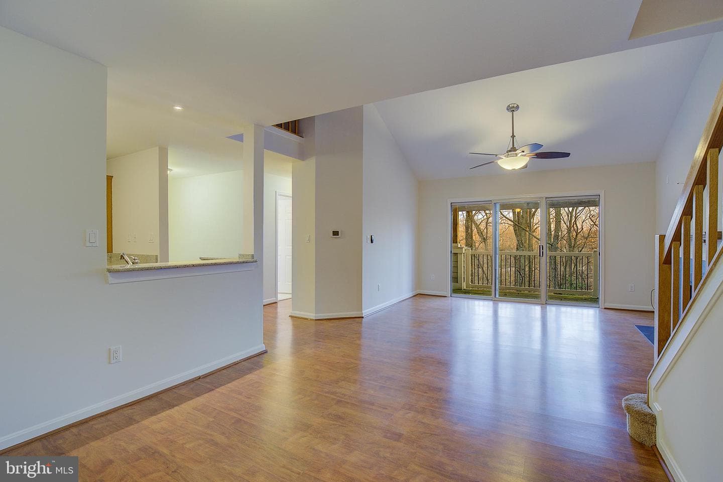 603 Admiral Drive #304 photo 9