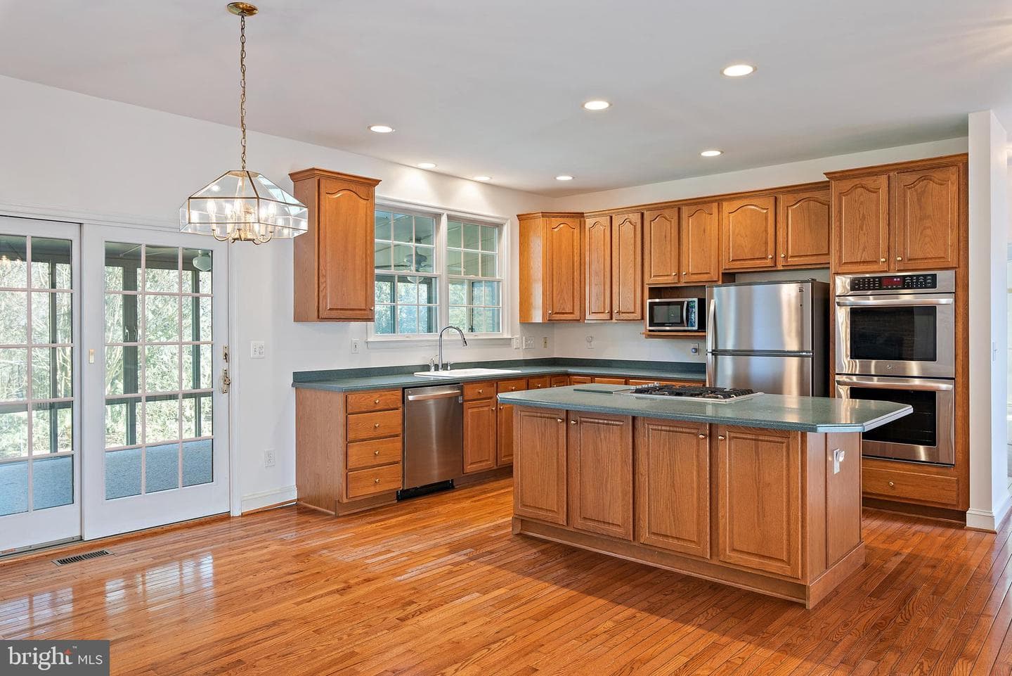 300 Durmont Lane photo 27