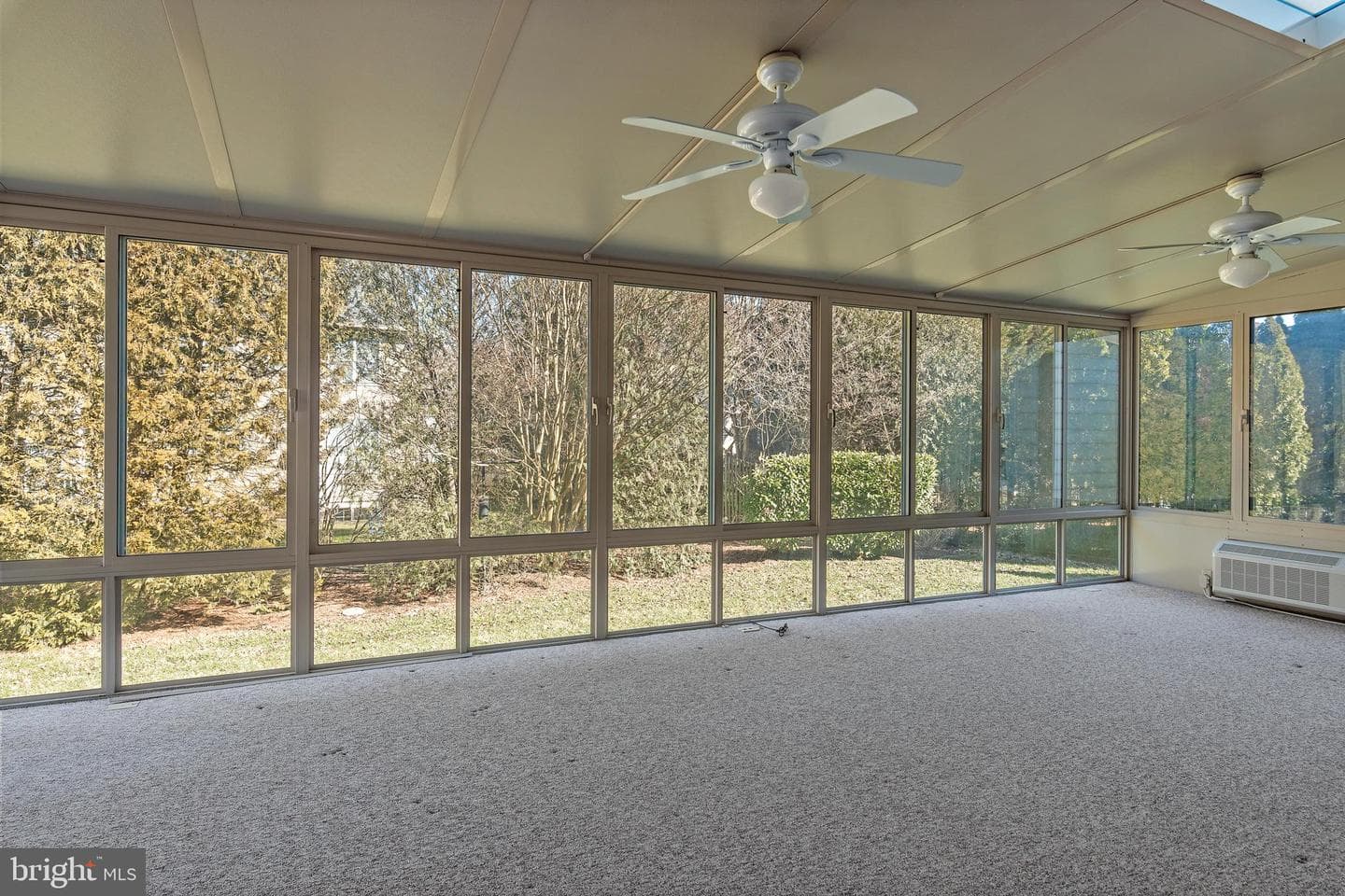 300 Durmont Lane photo 34