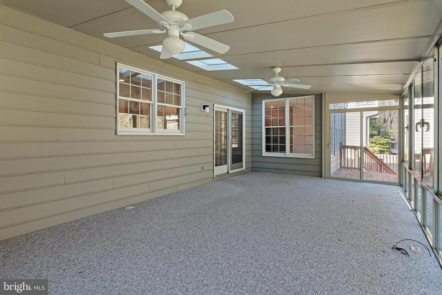 300 Durmont Lane photo 35