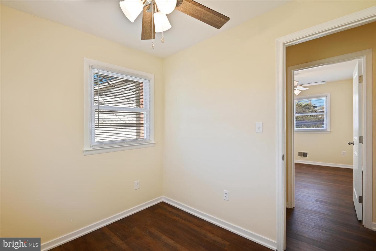 1361 Ava Road photo 22