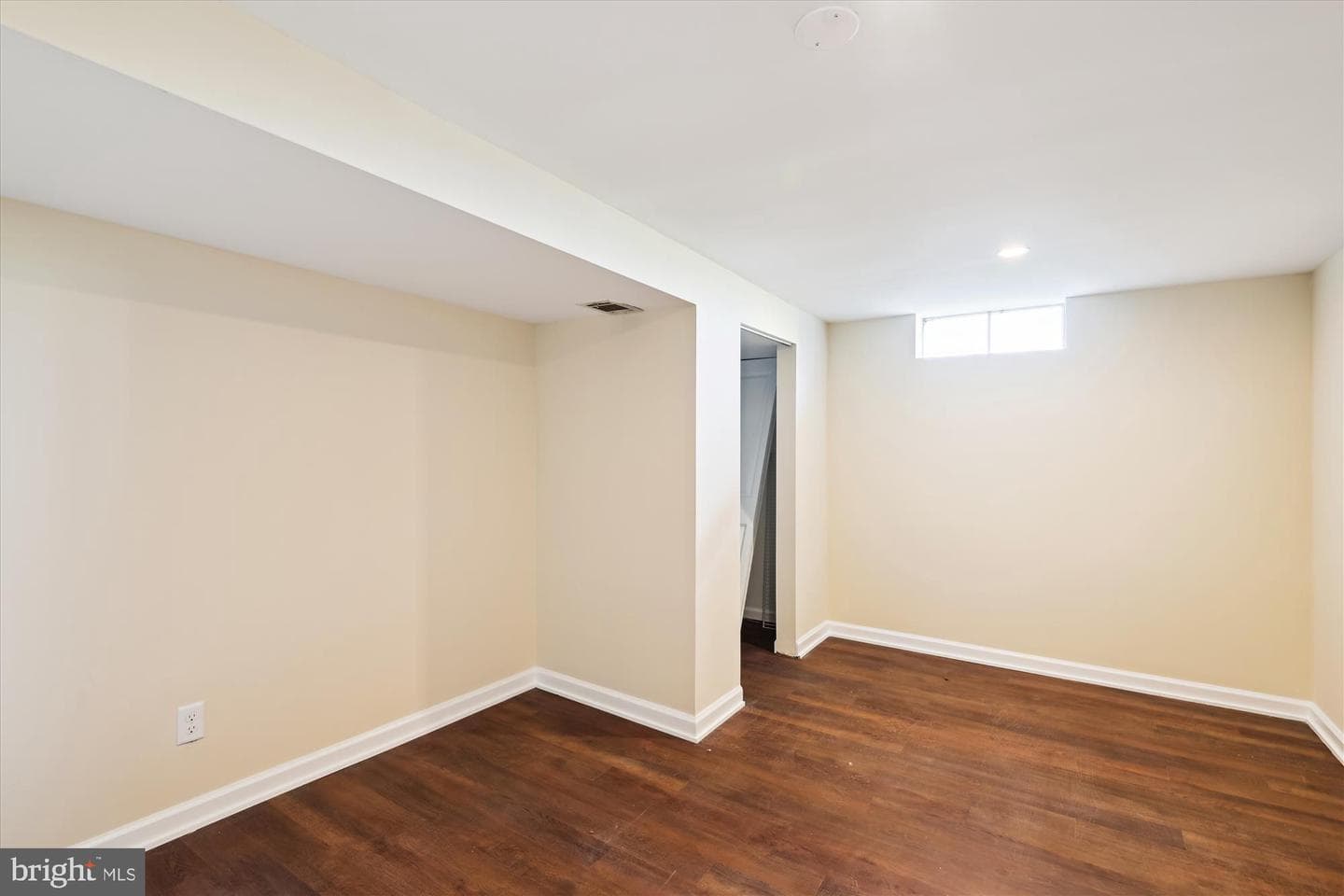 1361 Ava Road photo 26