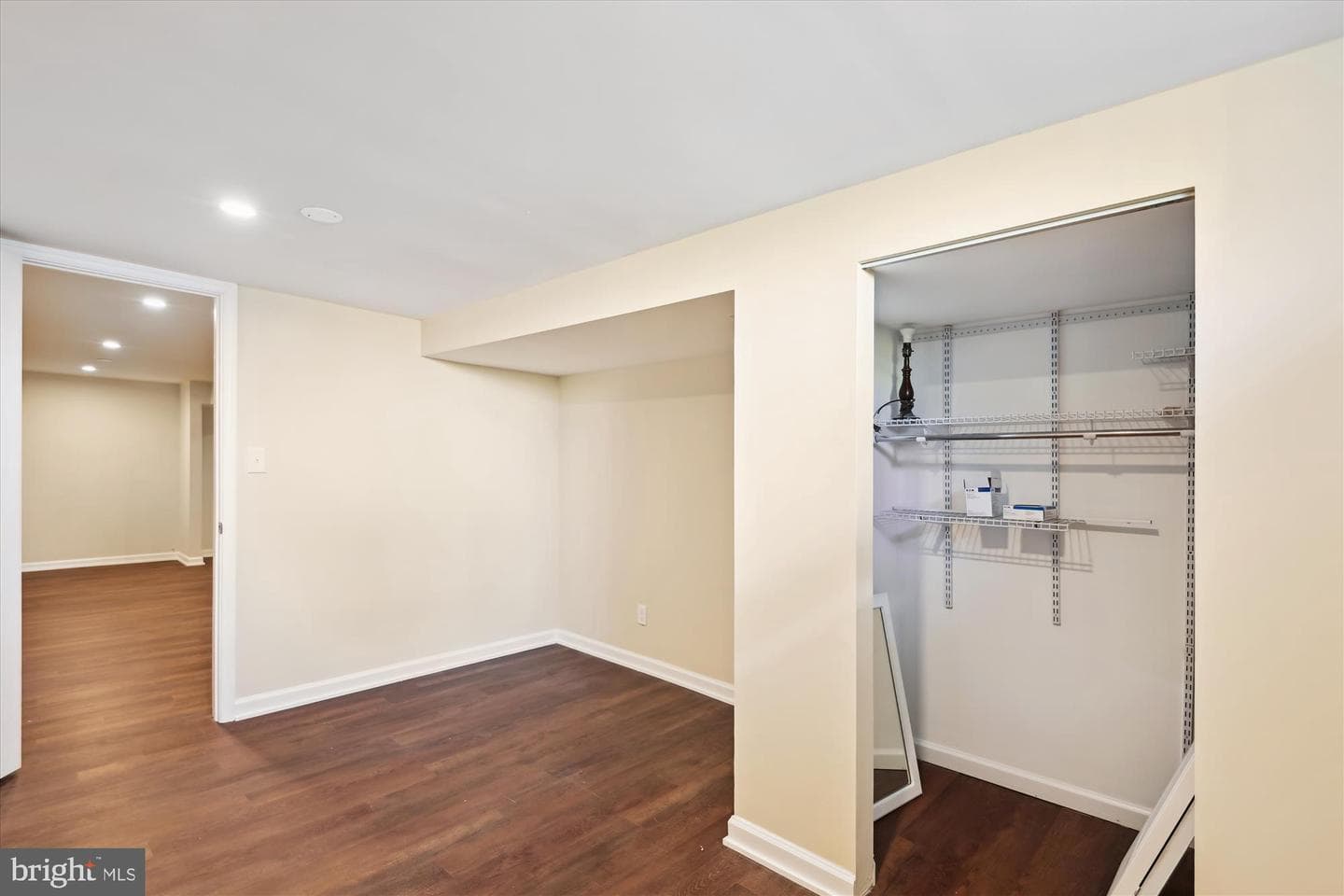 1361 Ava Road photo 27