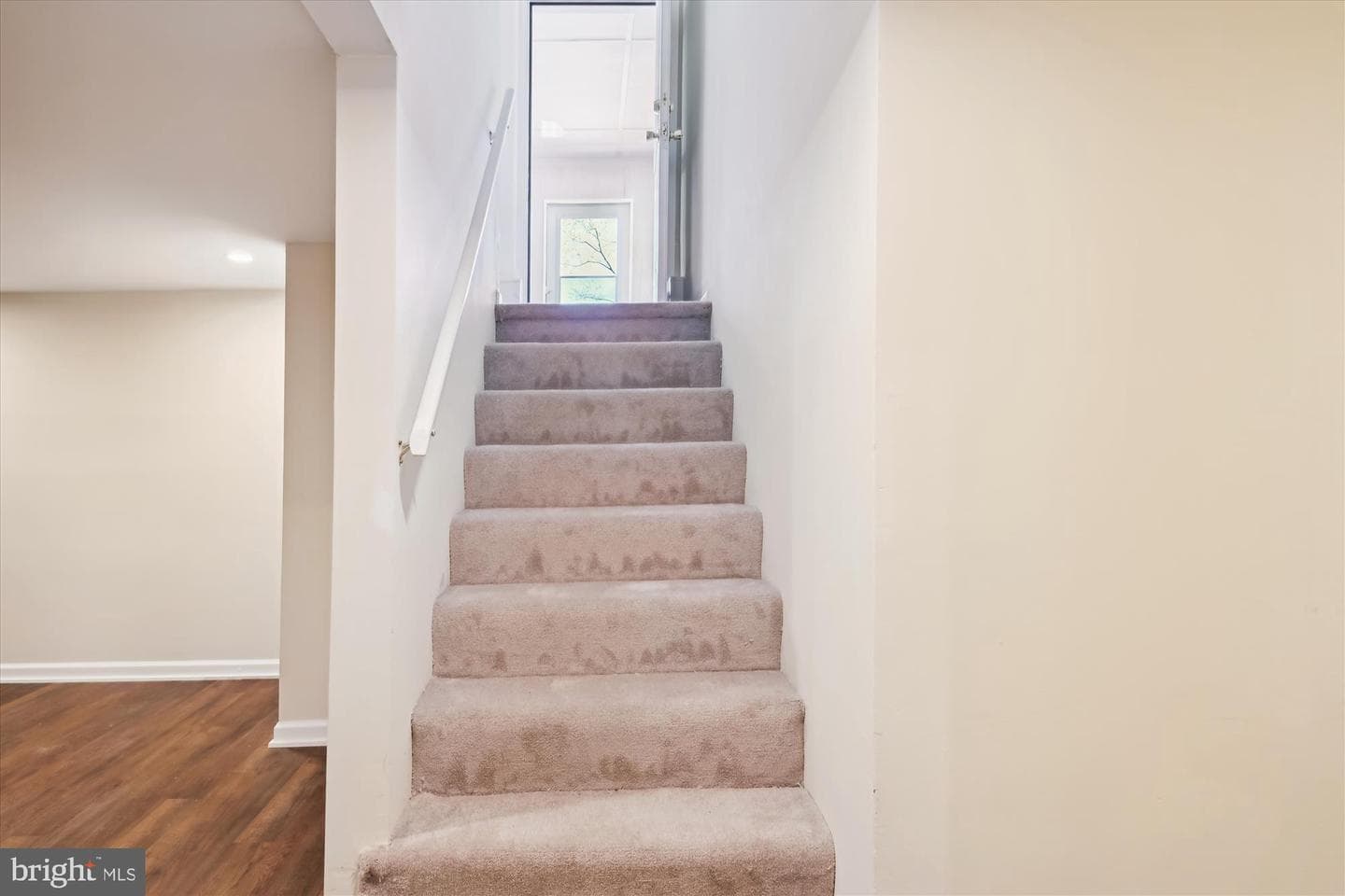 1361 Ava Road photo 35