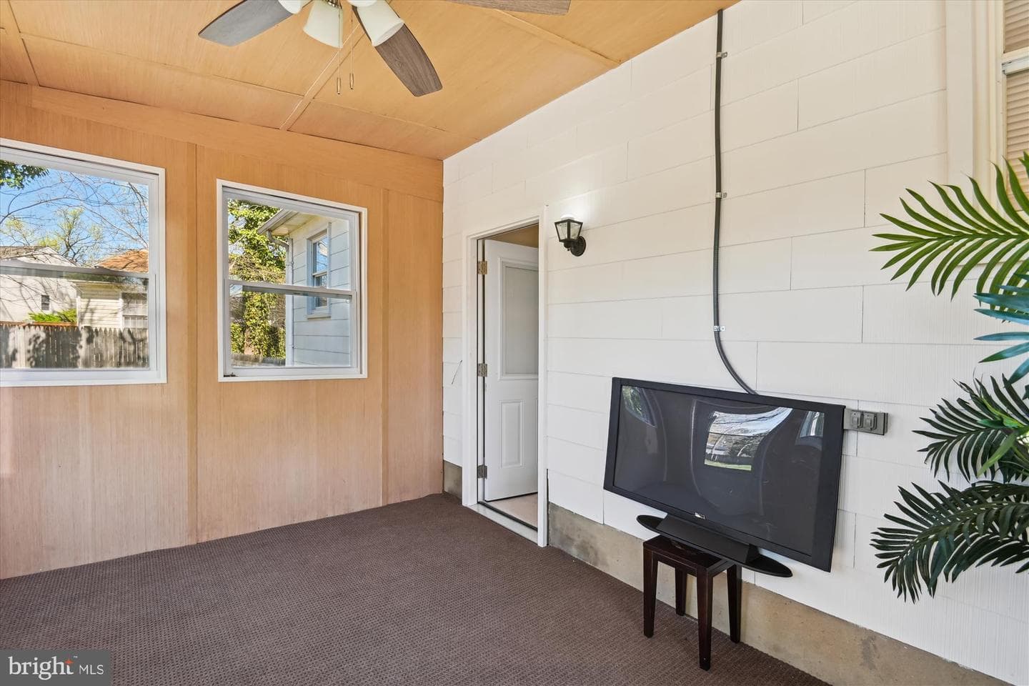 1361 Ava Road photo 42