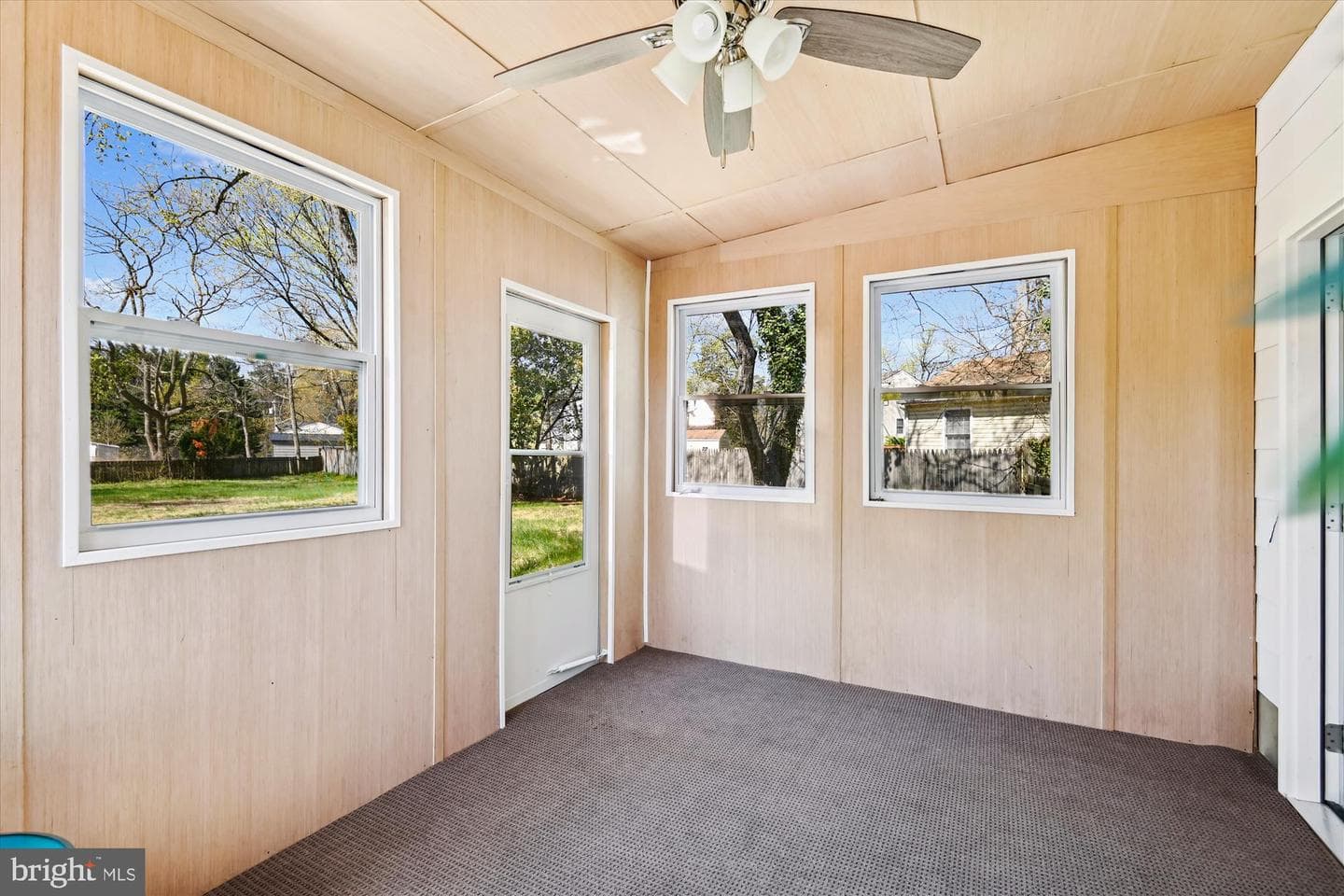 1361 Ava Road photo 44
