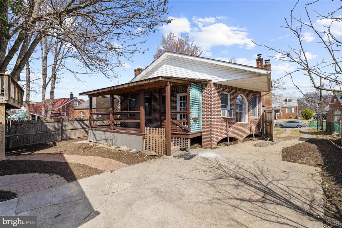 202 Kent Road photo 25