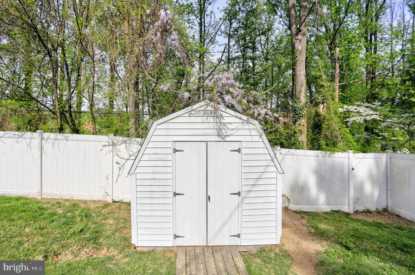 534 Crestpark Drive photo 19