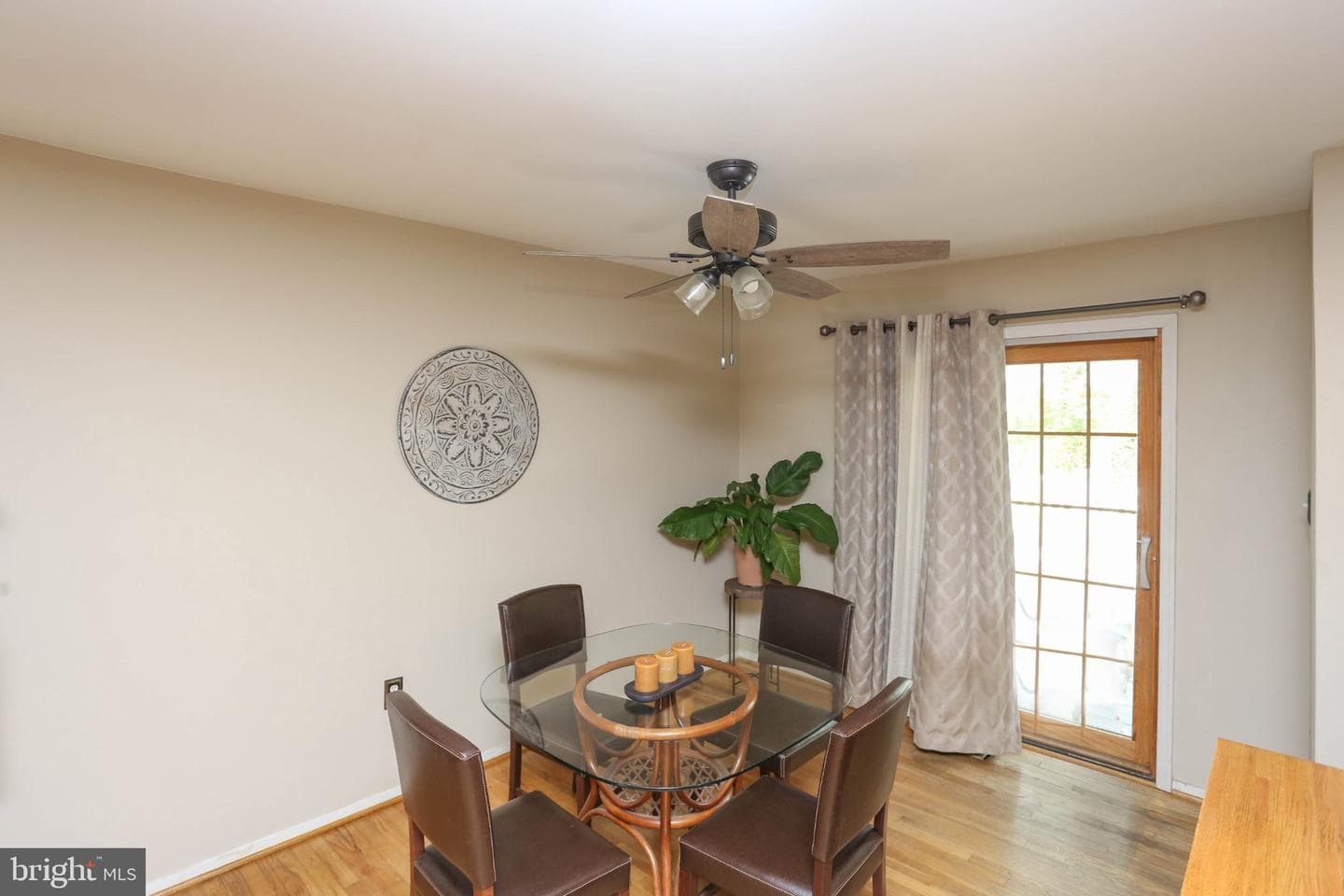 534 Crestpark Drive photo 7