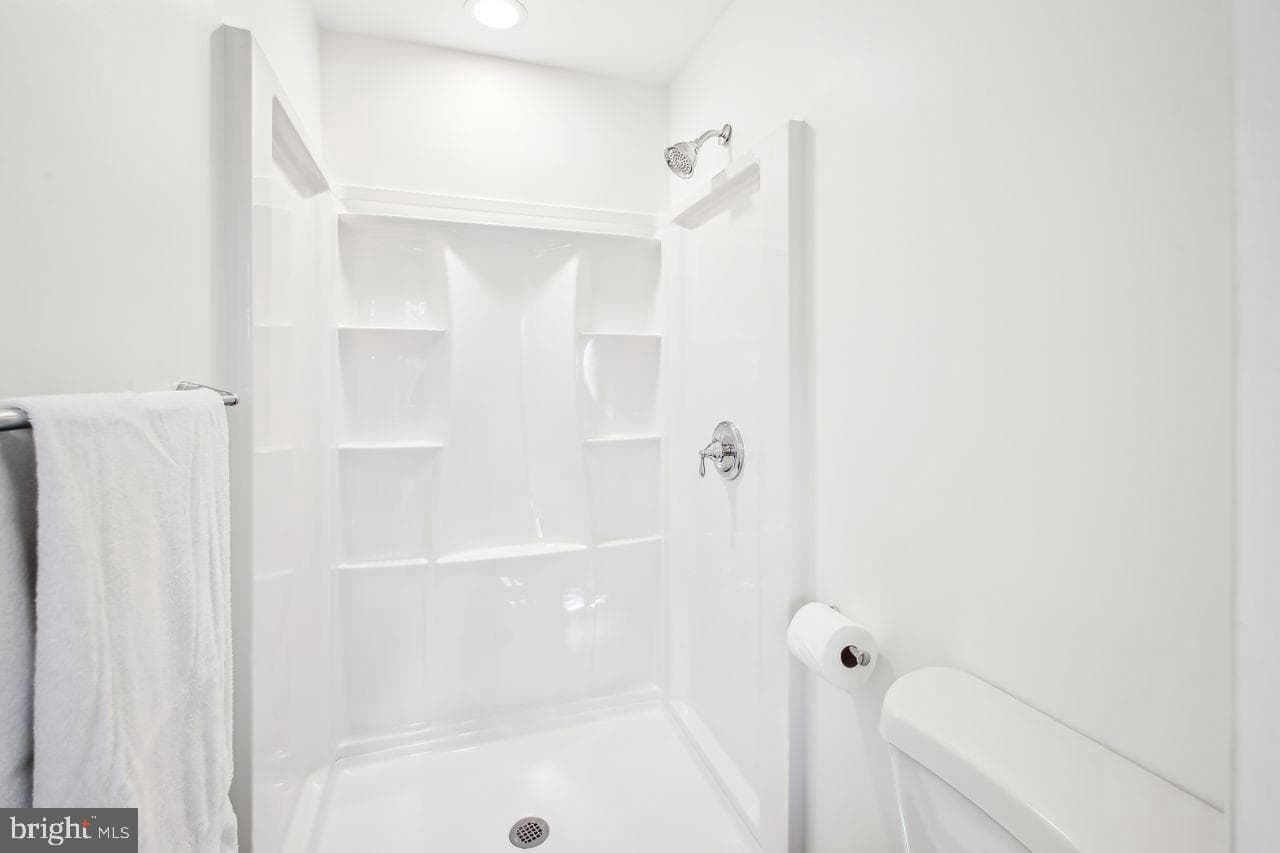 7903 Covington Avenue photo 19