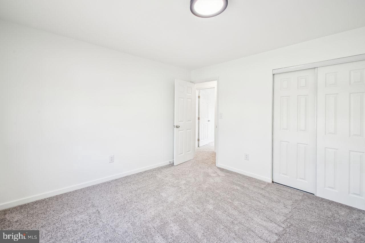 7903 Covington Avenue photo 20