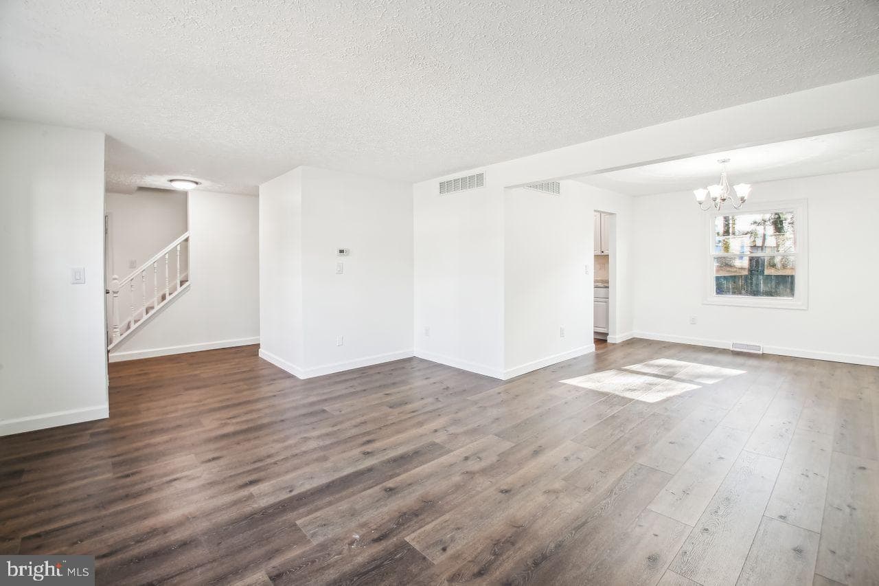 7903 Covington Avenue photo 26