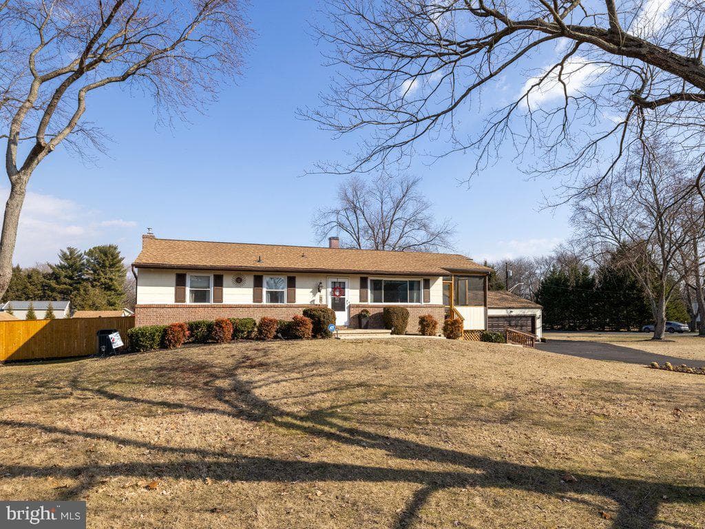 760 Old Stevenson Road photo 2
