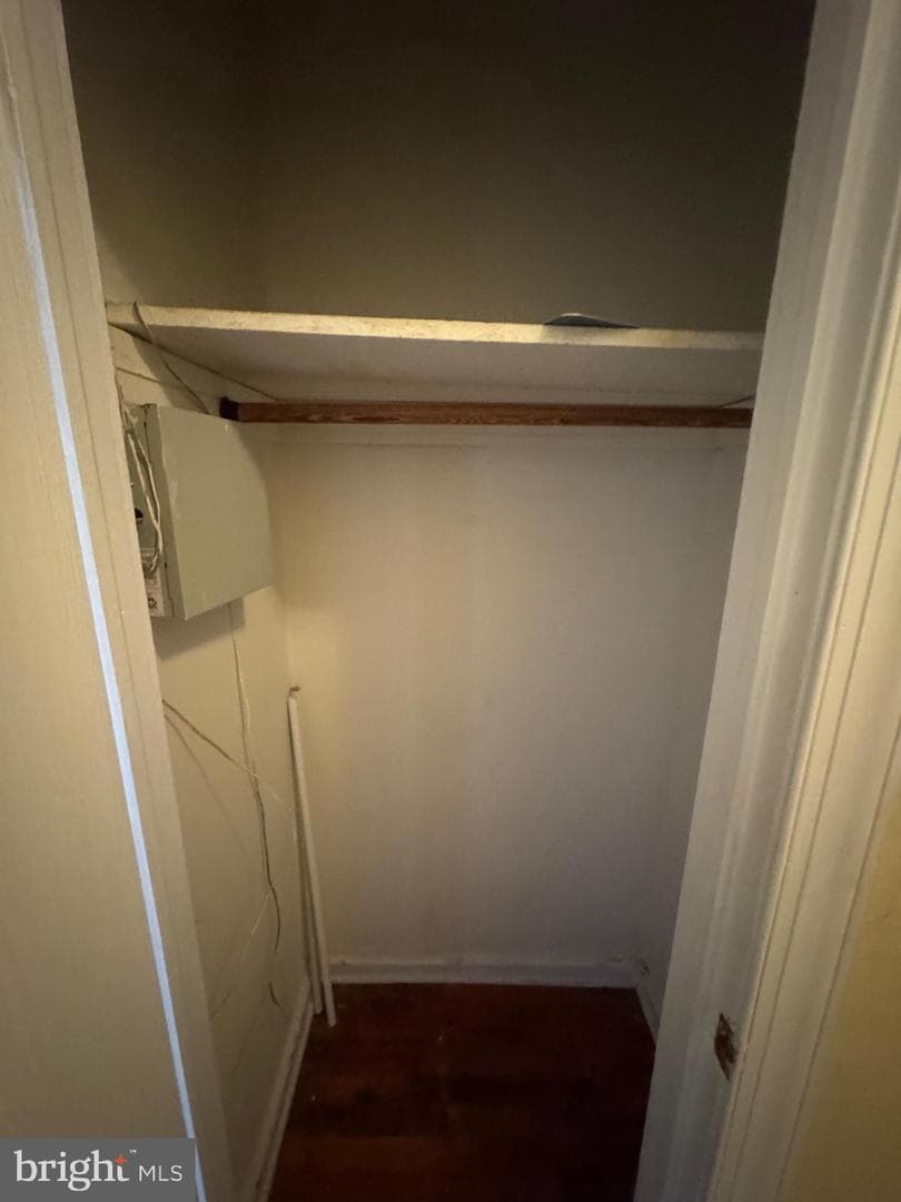 946 1st Street photo 11