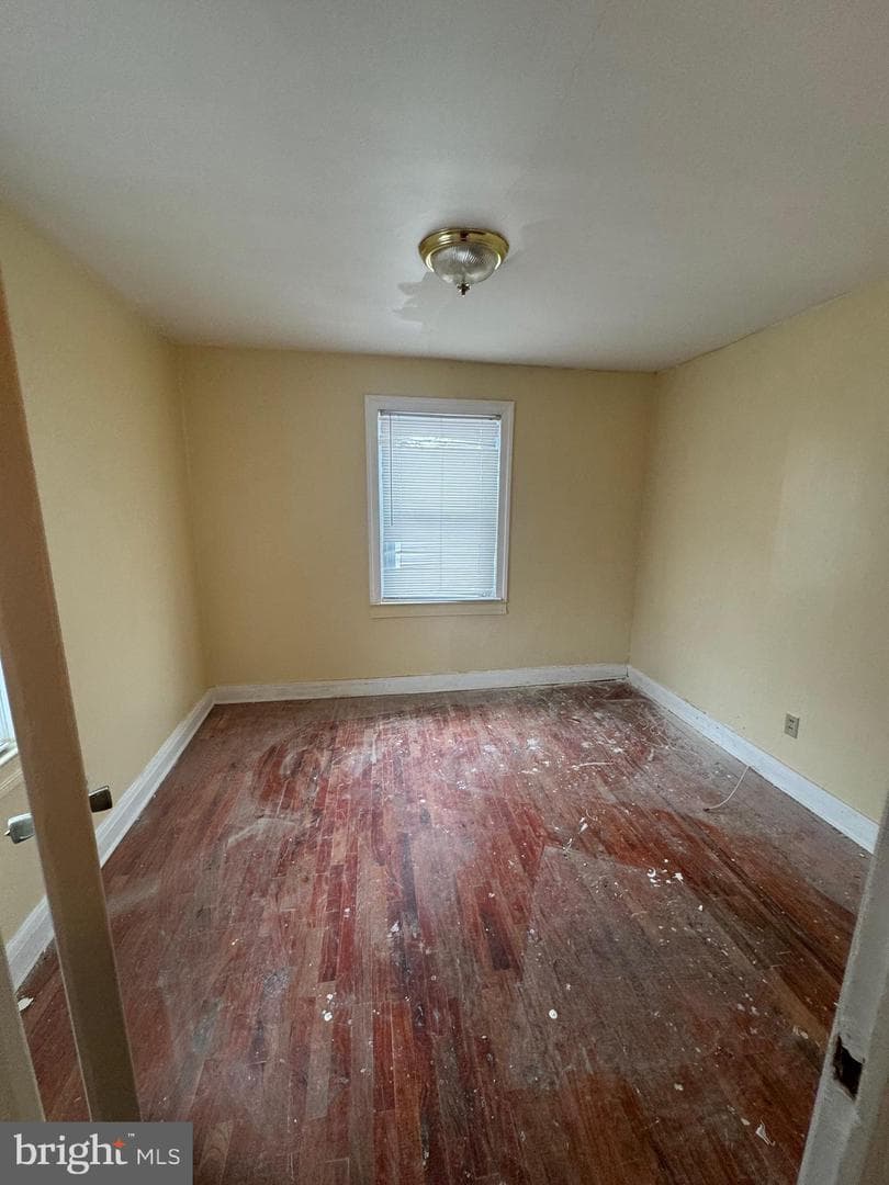 946 1st Street photo 14