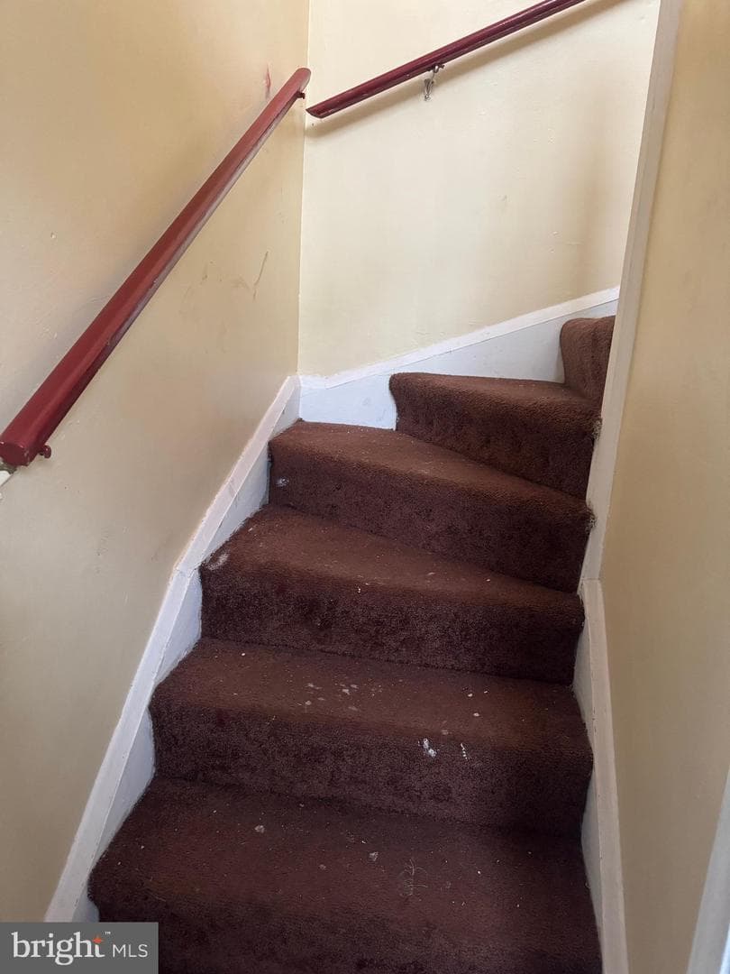 946 1st Street photo 15