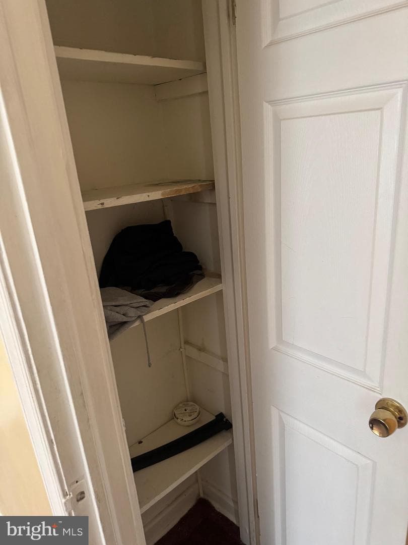 946 1st Street photo 26