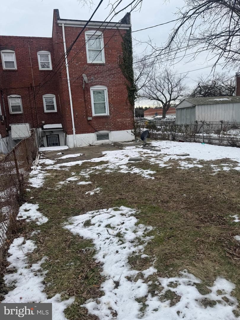 946 1st Street photo 3