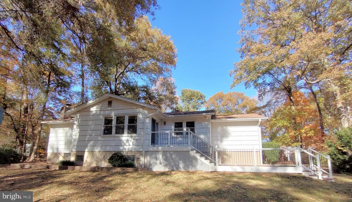 1605 George Avenue photo 2