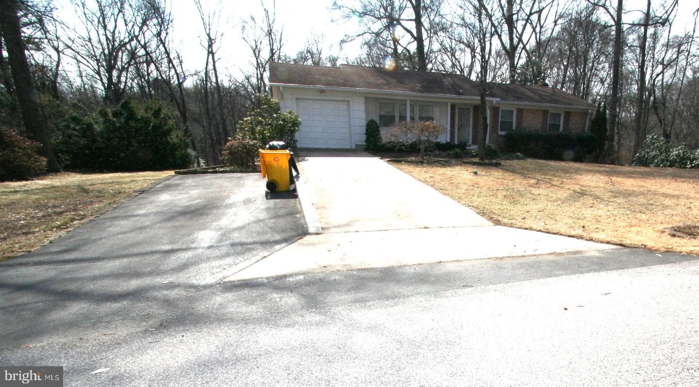 1605 George Avenue photo 46