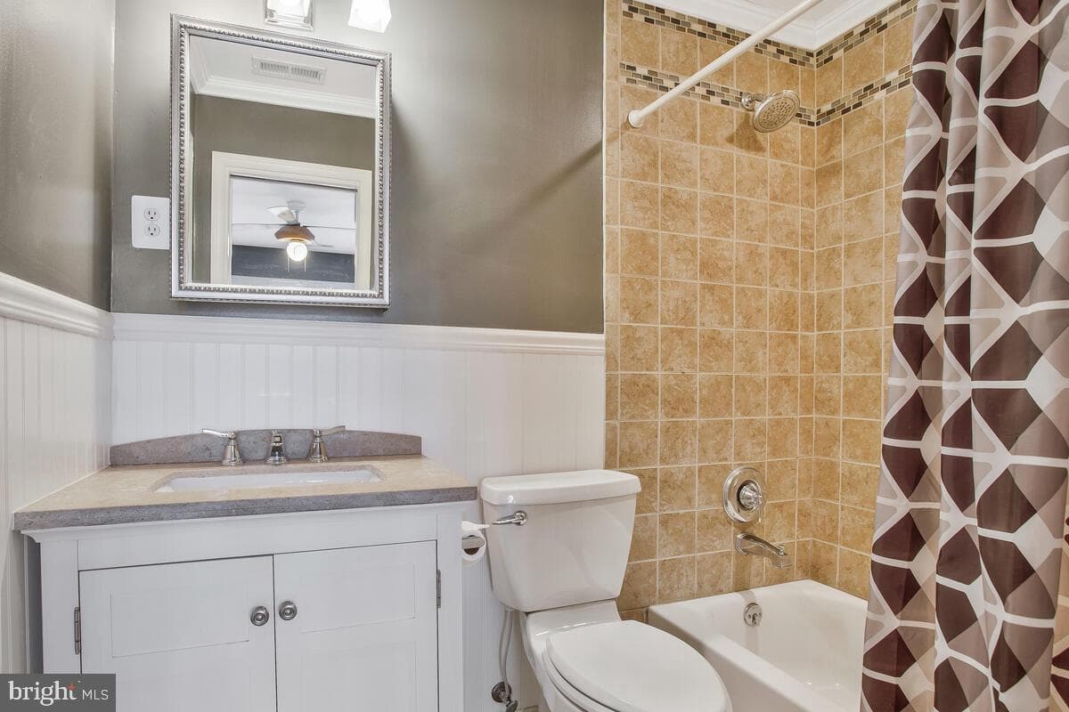 2405 Dale Brook Court photo 37