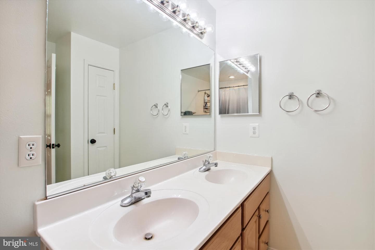 8701 Morning Breeze Court photo 23