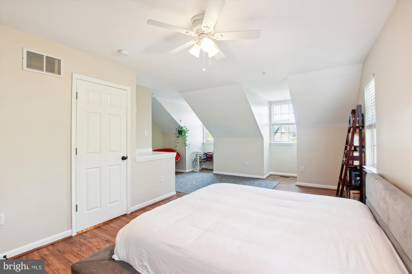 8701 Morning Breeze Court photo 26