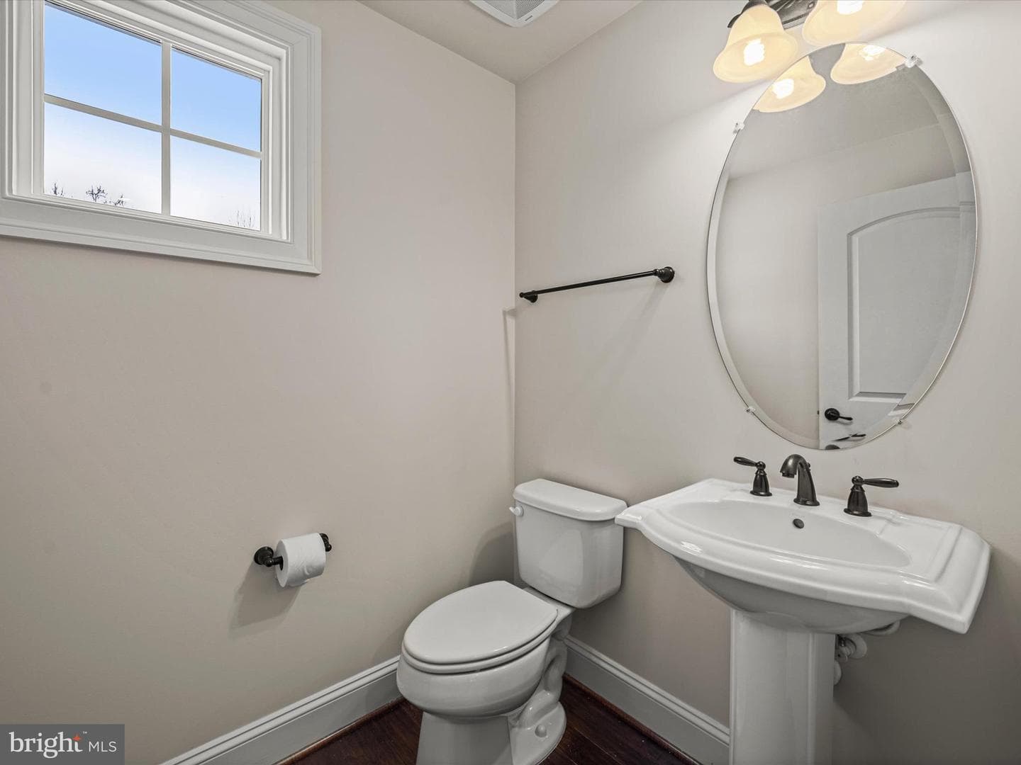 2415 Pebblebrook Court photo 16